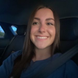 Meet your Posher, Isabel